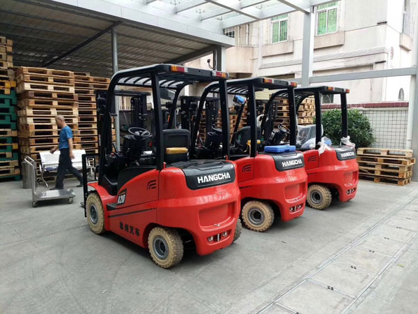 杭州叉車電動叉車，60年始終如一的優(yōu)秀品質