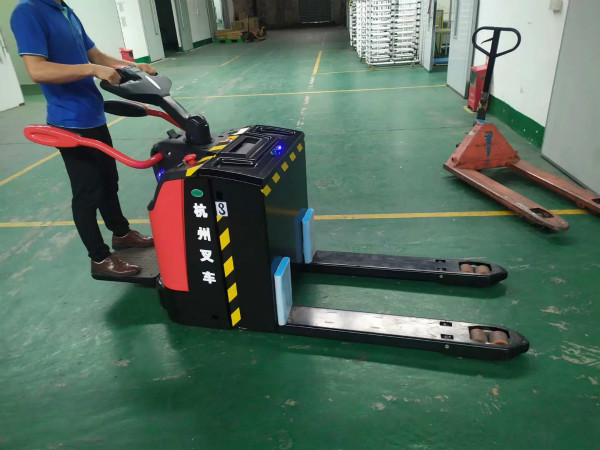 買了電動(dòng)搬運(yùn)車之后，怎樣使用才能更省錢？